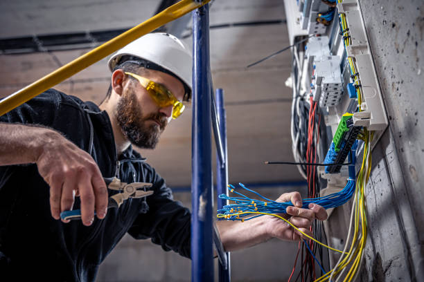 Best Emergency Electrical Repair  in Green, OH